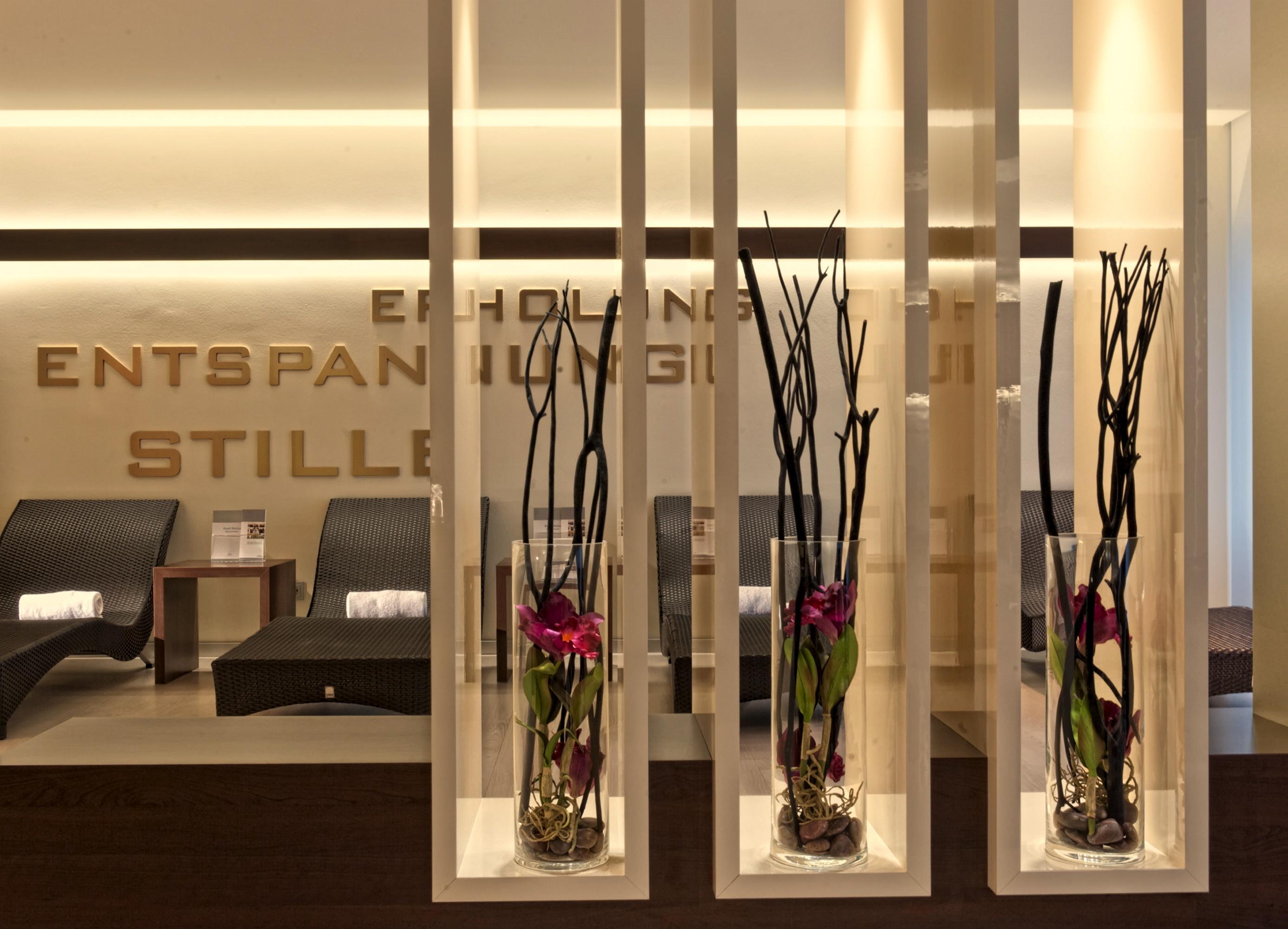 Hotel Estrel Berlin Zewnętrze zdjęcie